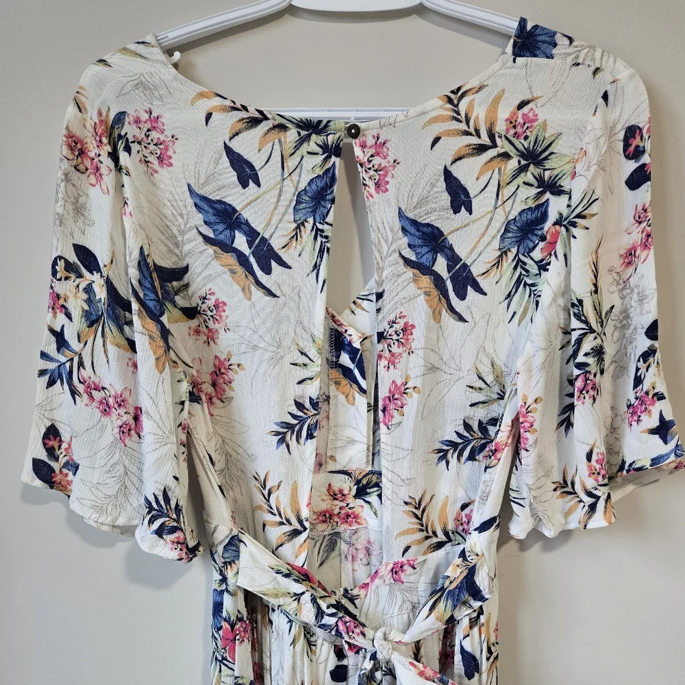 American Eagle Outfitters Overlay Floral Jumpsuit Romper (shorts with skirt) - Picture 4 of 5